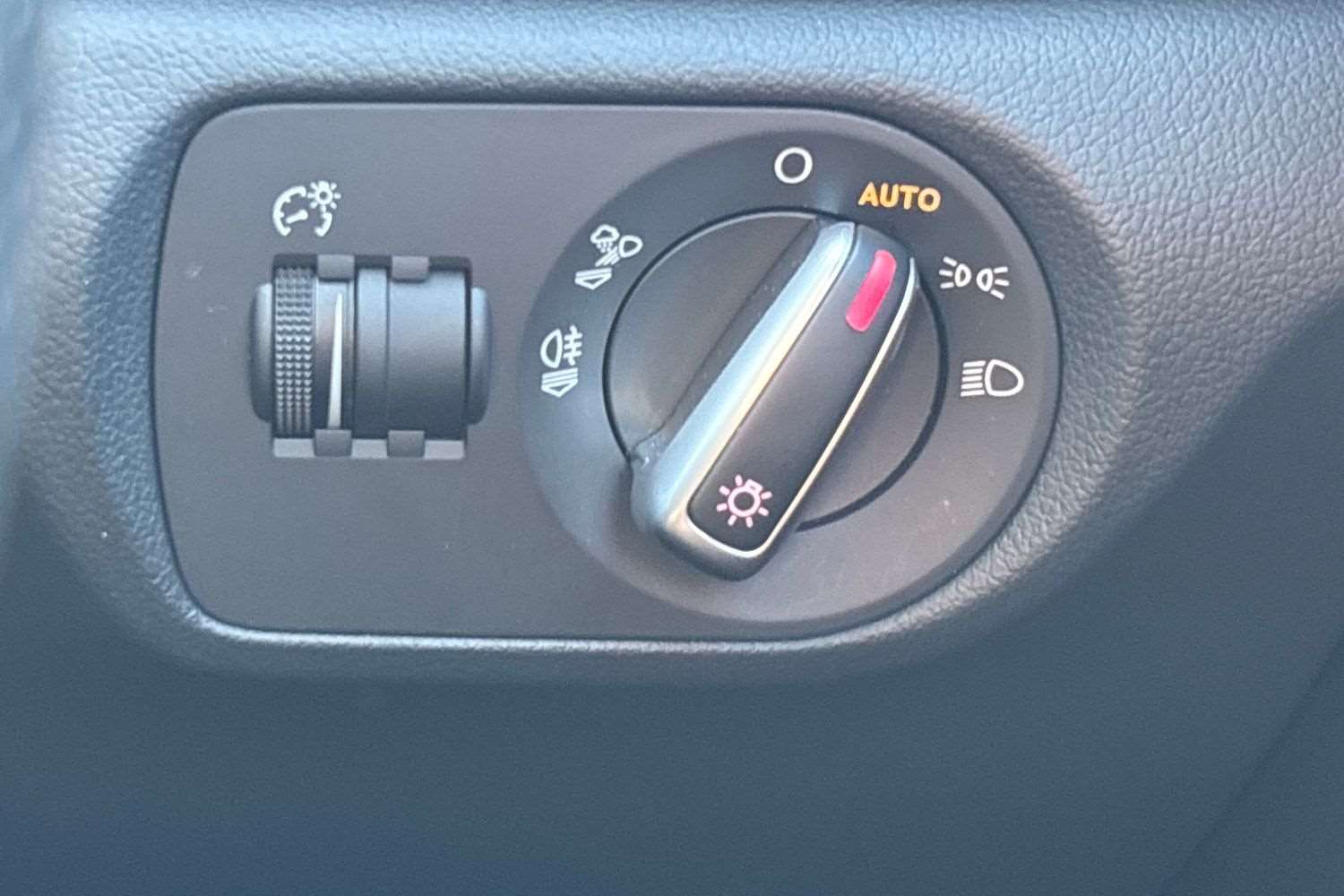 Used Audi Q3 2018 for sale - 78037570: Photo 35