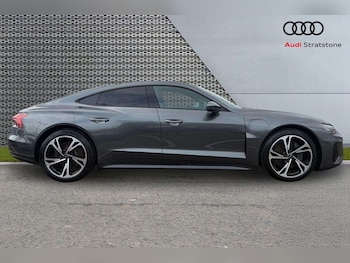 Used Audi e-tron GT 2023 for sale - 78743816: Photo