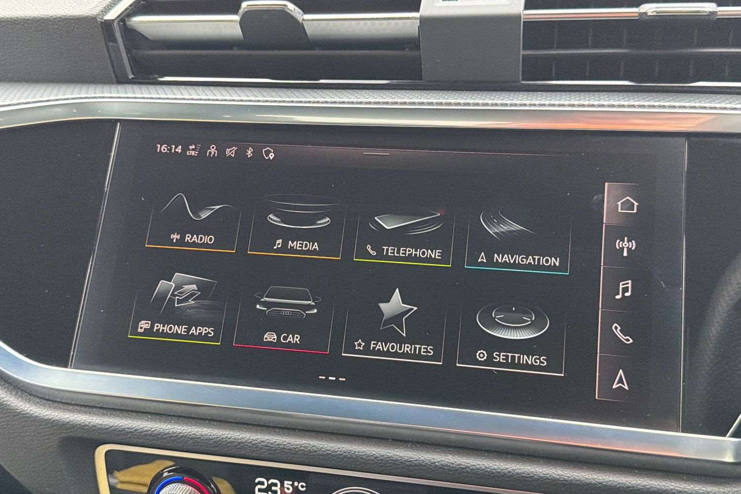 Used Audi Q3 2023 for sale - 76442467: Photo 27