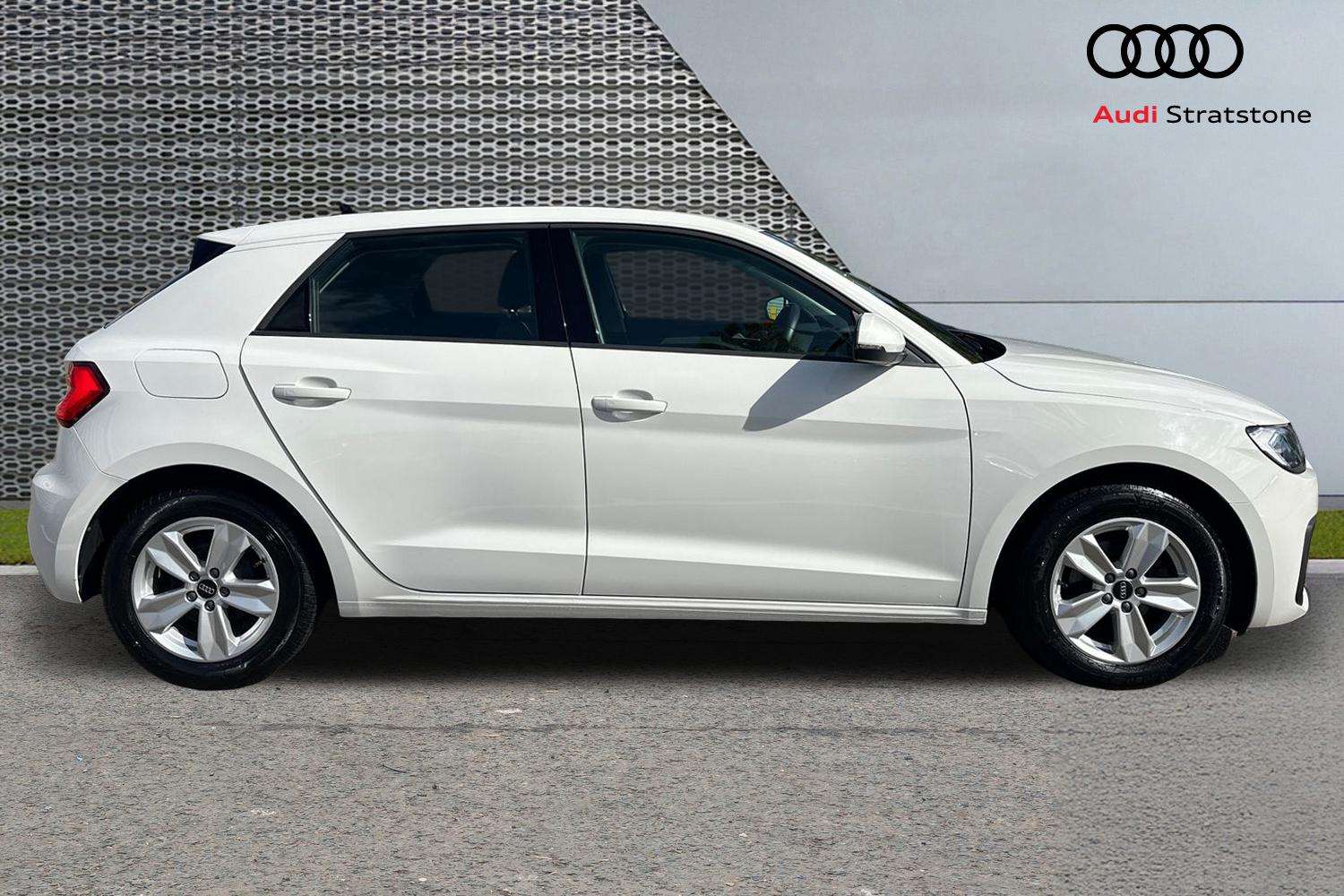 Used Audi A1 2022 for sale - 75981344: Photo 4