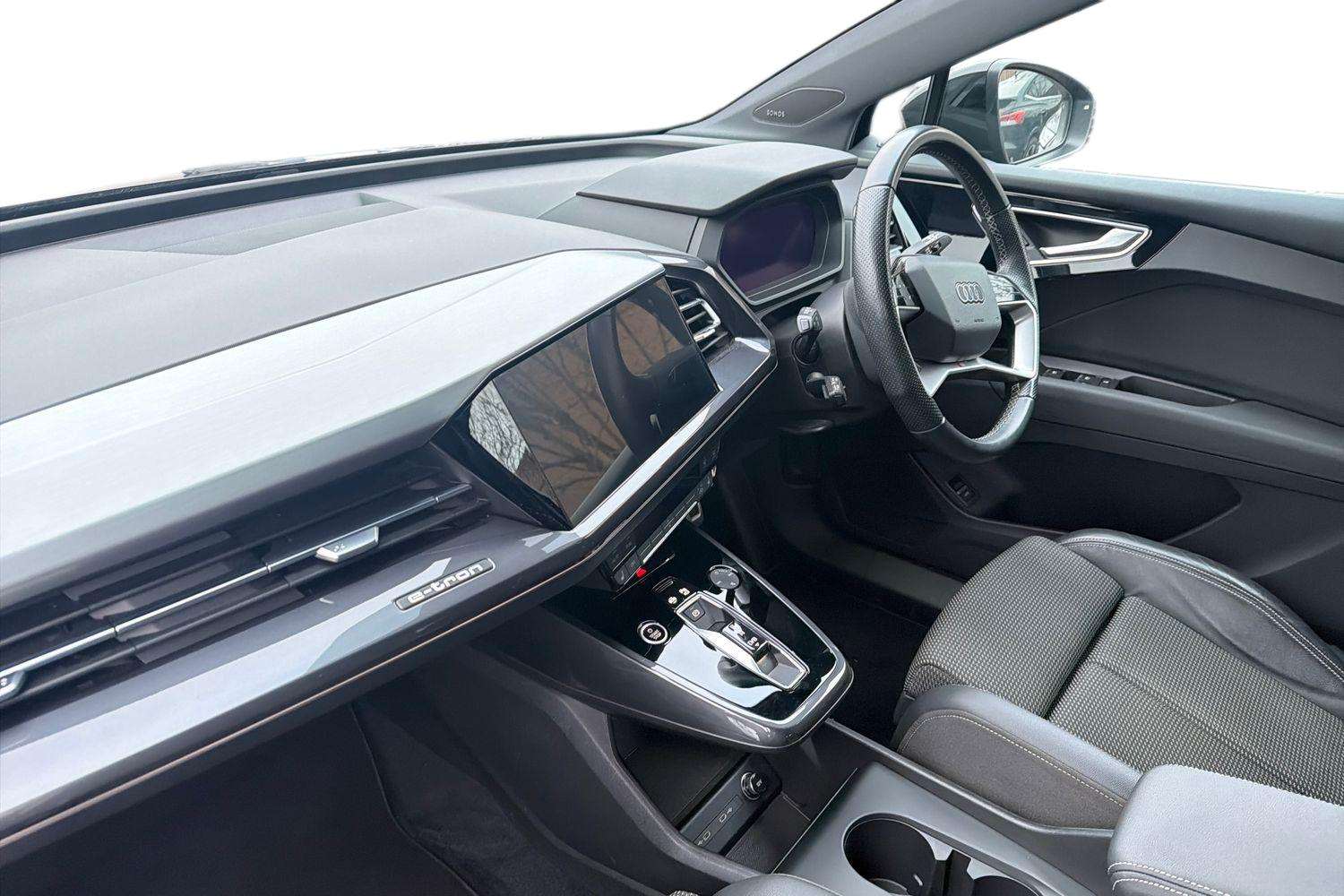 Used Audi Q4 e-tron 2021 for sale - 77635012: Photo 2