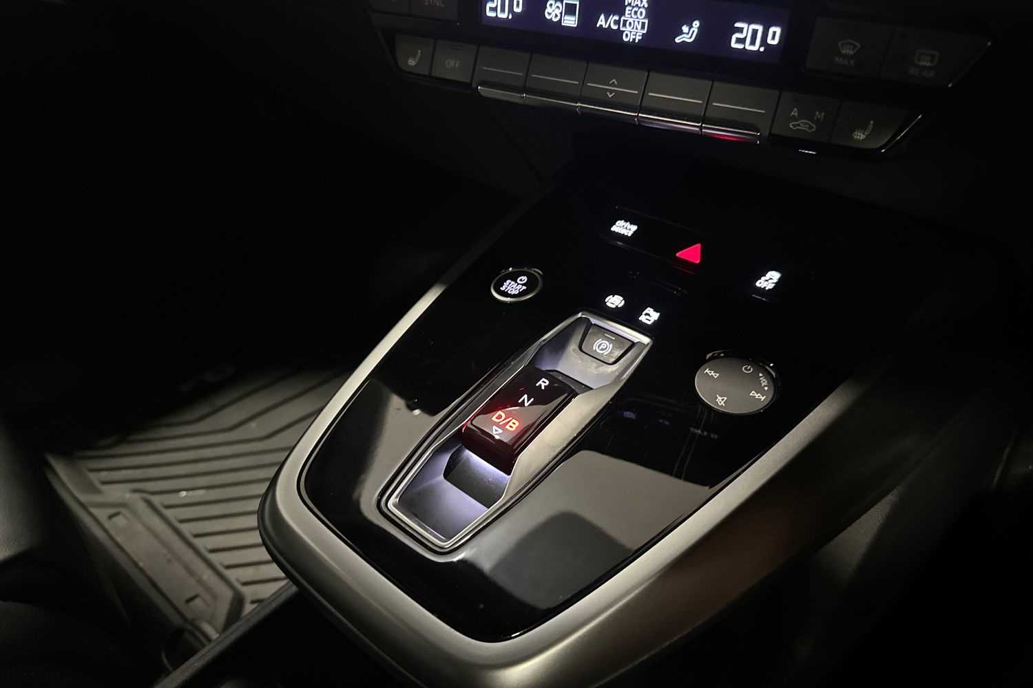 Used Audi Q4 e-tron 2025 for sale - 76540727: Photo 33