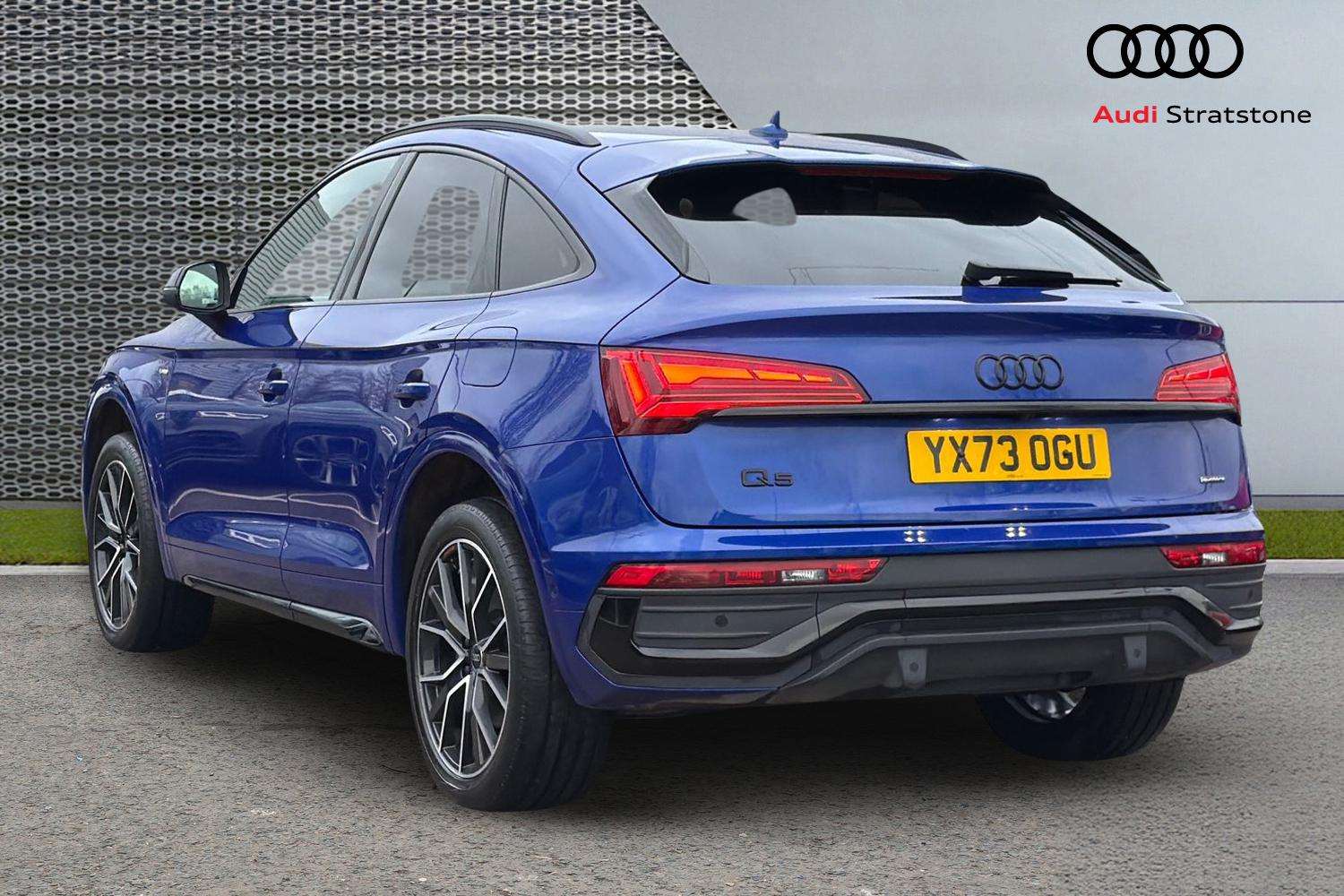 Used Audi Q5 2023 for sale - 78010375: Photo 3