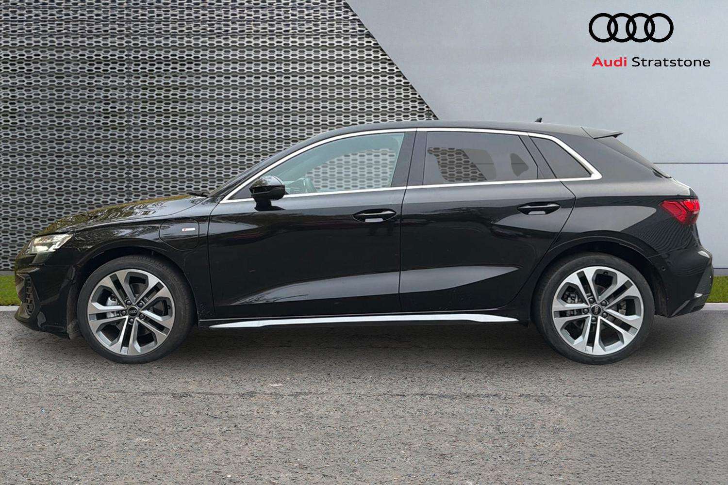 Used Audi A3 2025 for sale - 76401372: Photo 8