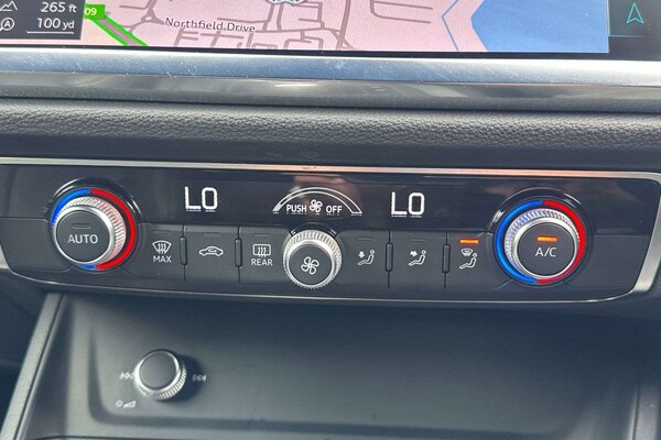 Used Audi Q3 2023 for sale - 75772296: Photo 16
