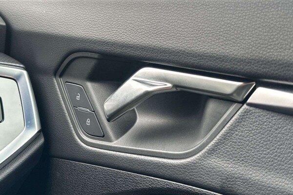 Used Audi Q3 2023 for sale - 75772296: Photo 28