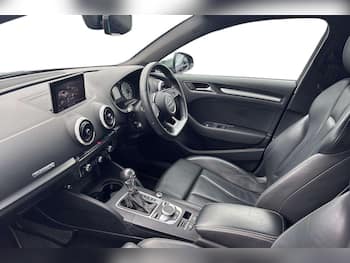 Used Audi RS3 2018 for sale - 79864292: Photo