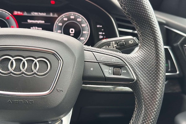 Used Audi Q8 2021 for sale - 76242596: Photo 17