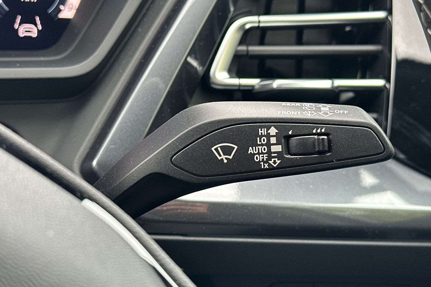 Used Audi Q4 e-tron 2025 for sale - 77093353: Photo 20