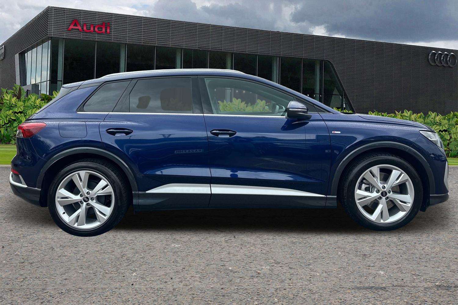 Used Audi Q4 e-tron 2025 for sale - 77093353: Photo 4