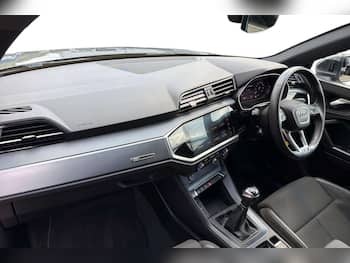Used Audi Q3 2021 for sale - 79730622: Photo