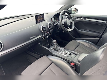 Used Audi A3 2018 for sale - 77500345: Photo