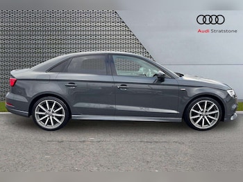 Used Audi A3 2018 for sale - 77500345: Photo