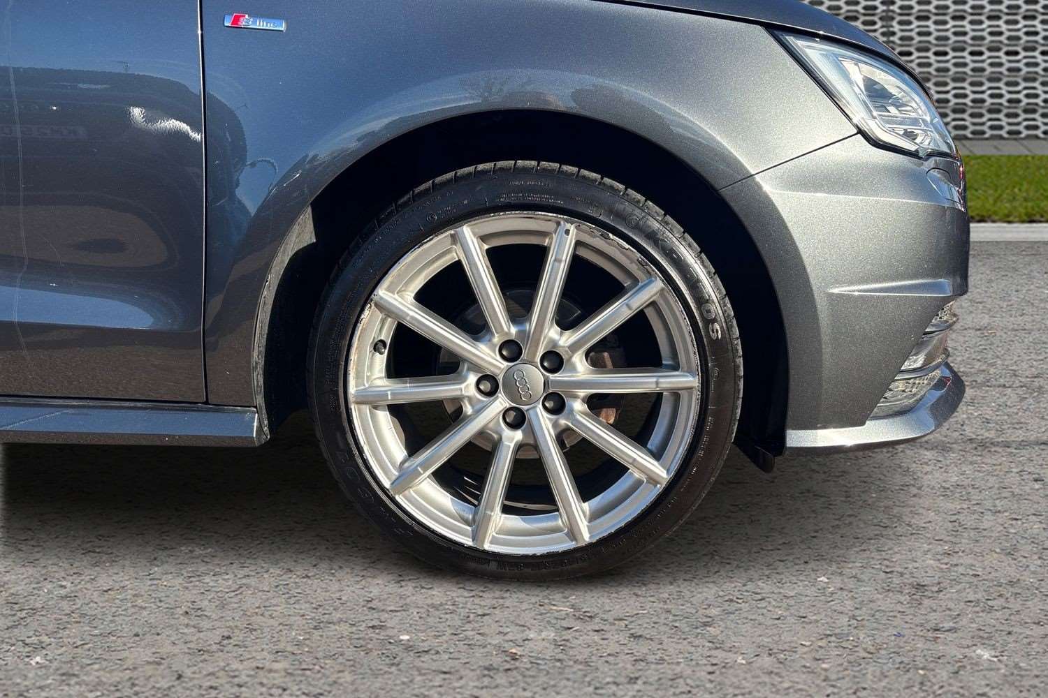 Used Audi A1 for sale - 76475910: Photo 11