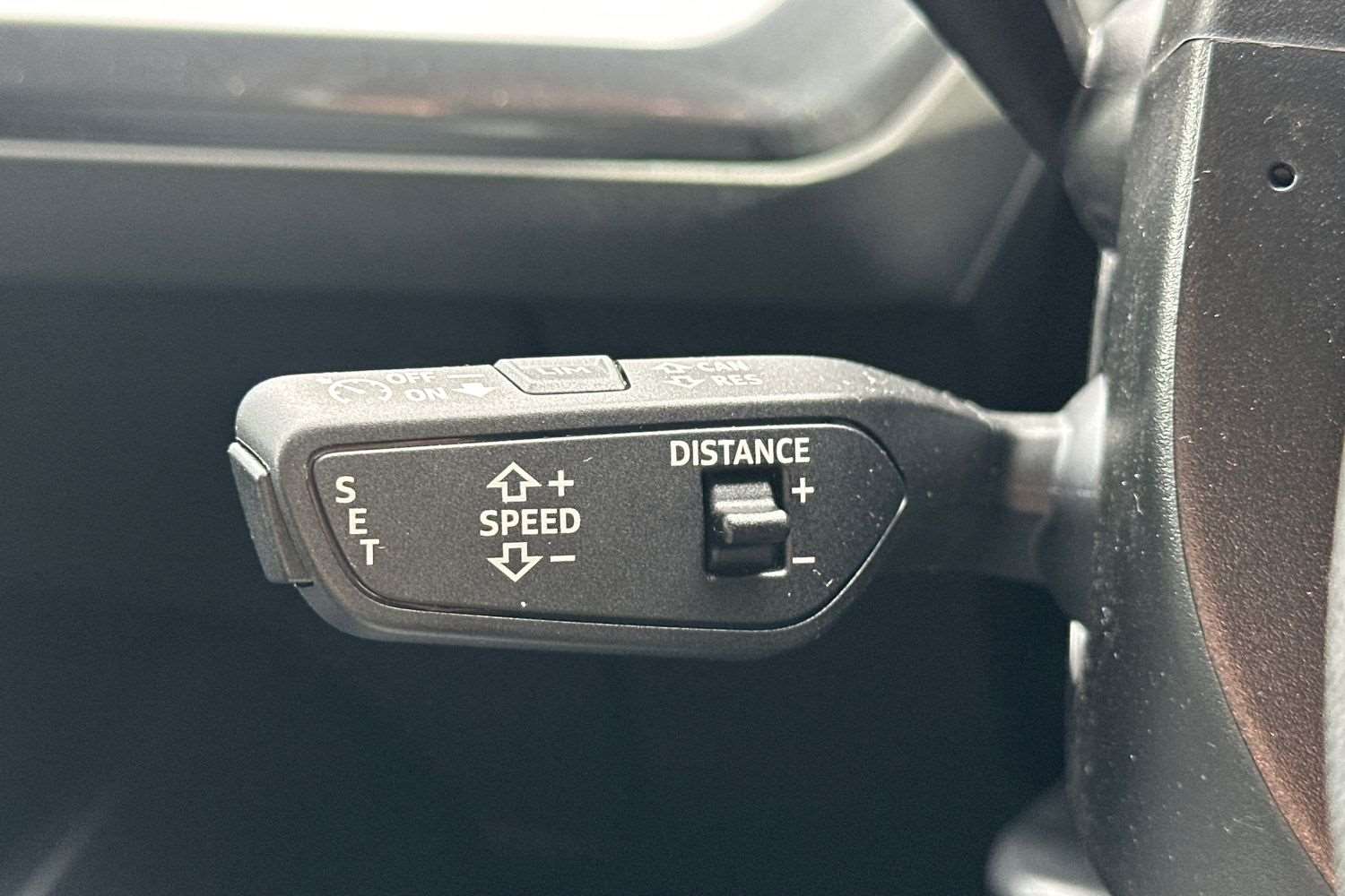 Used Audi Q4 e-tron 2025 for sale - 77348089: Photo 28