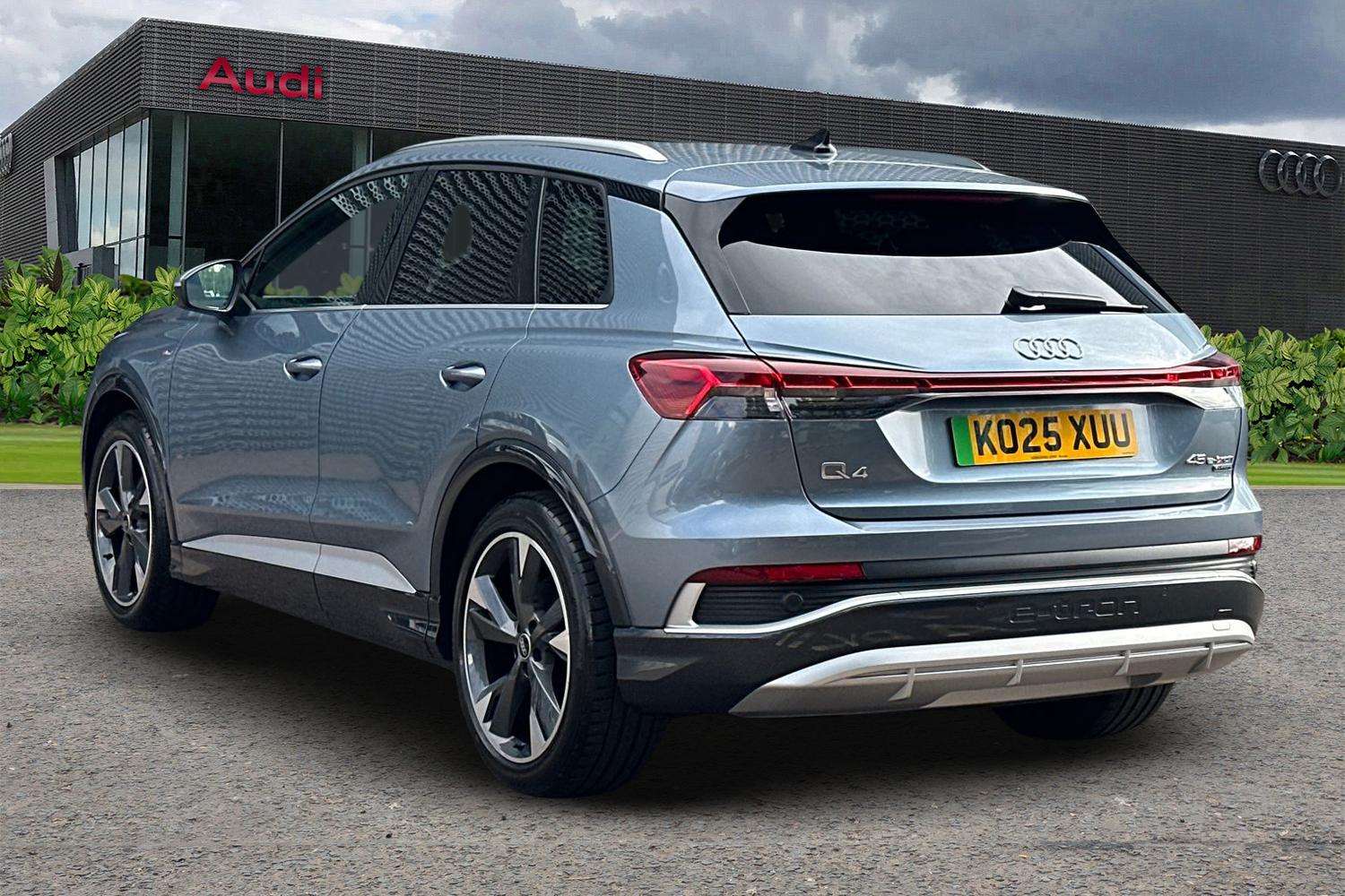 Used Audi Q4 e-tron 2025 for sale - 77348089: Photo 3