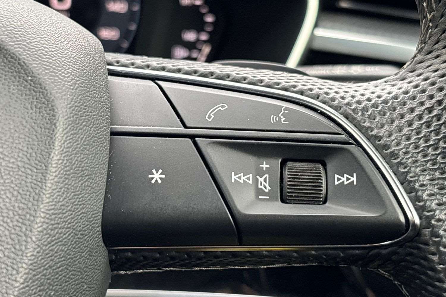 Used Audi Q3 2023 for sale - 77756580: Photo 17