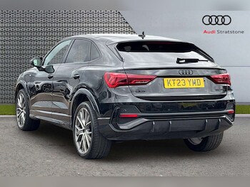 Used Audi Q3 2023 for sale - 77756580: Photo
