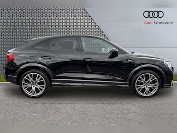 Used Audi Q3 2023 for sale - 77756580: Photo
