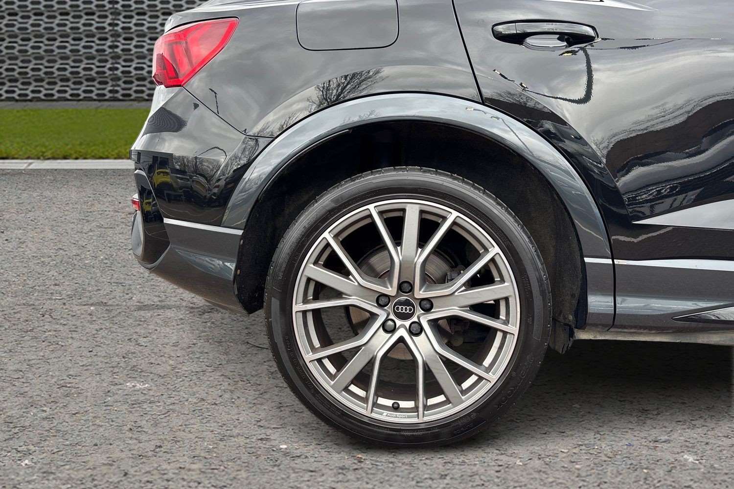 Used Audi Q3 2023 for sale - 77756580: Photo 9