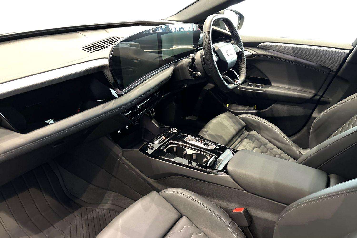 Used Audi A6 2025 for sale - 77772295: Photo 2