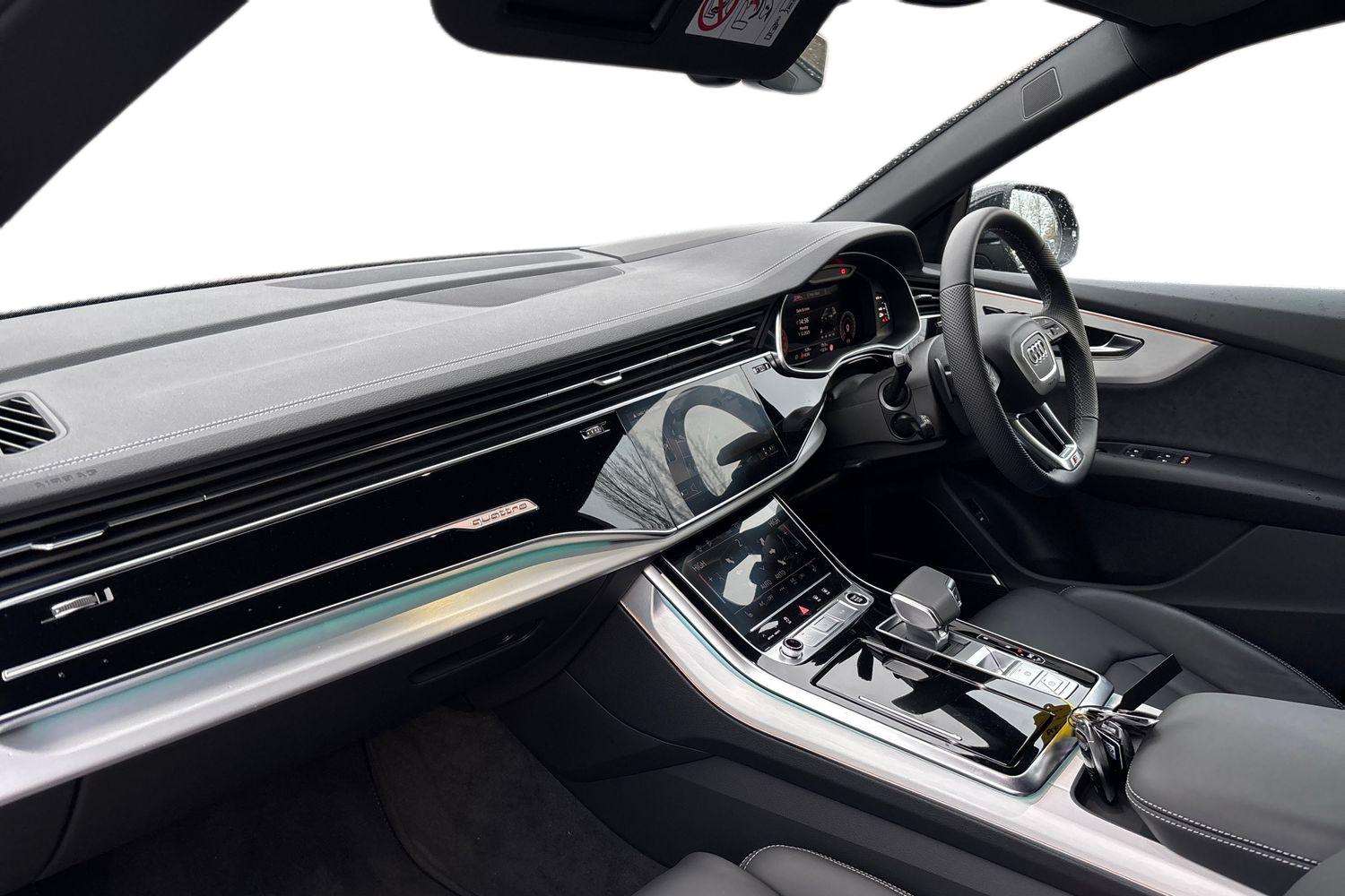 Used Audi Q8 2025 for sale - 76842918: Photo 2