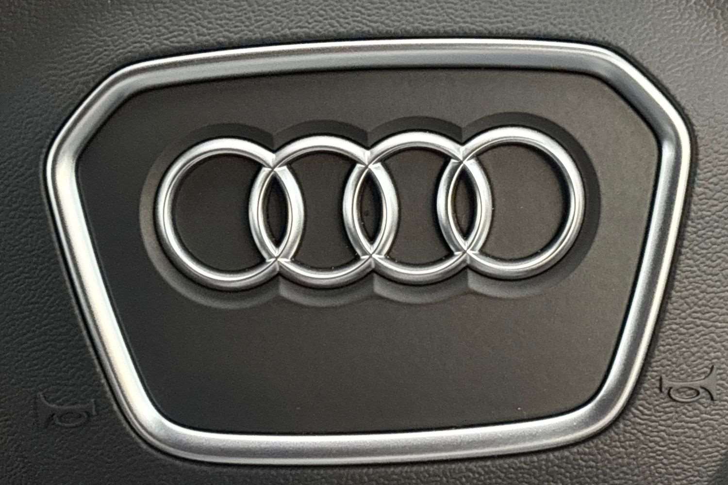 Used Audi Q8 2025 for sale - 76842918: Photo 34