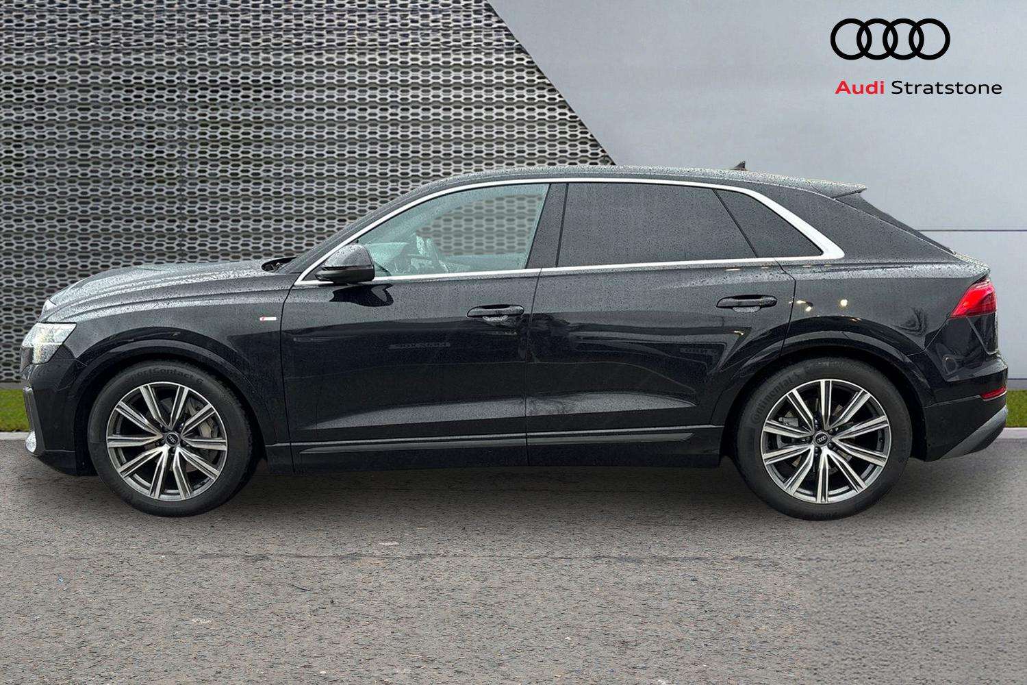 Used Audi Q8 2025 for sale - 76842918: Photo 8