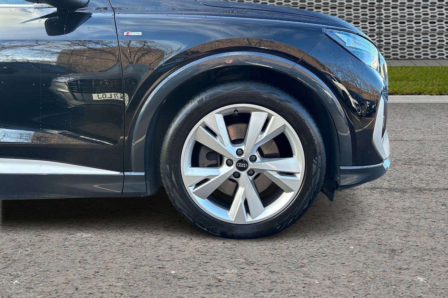 Used Audi Q4 e-tron 2022 for sale - 76636620: Photo 10