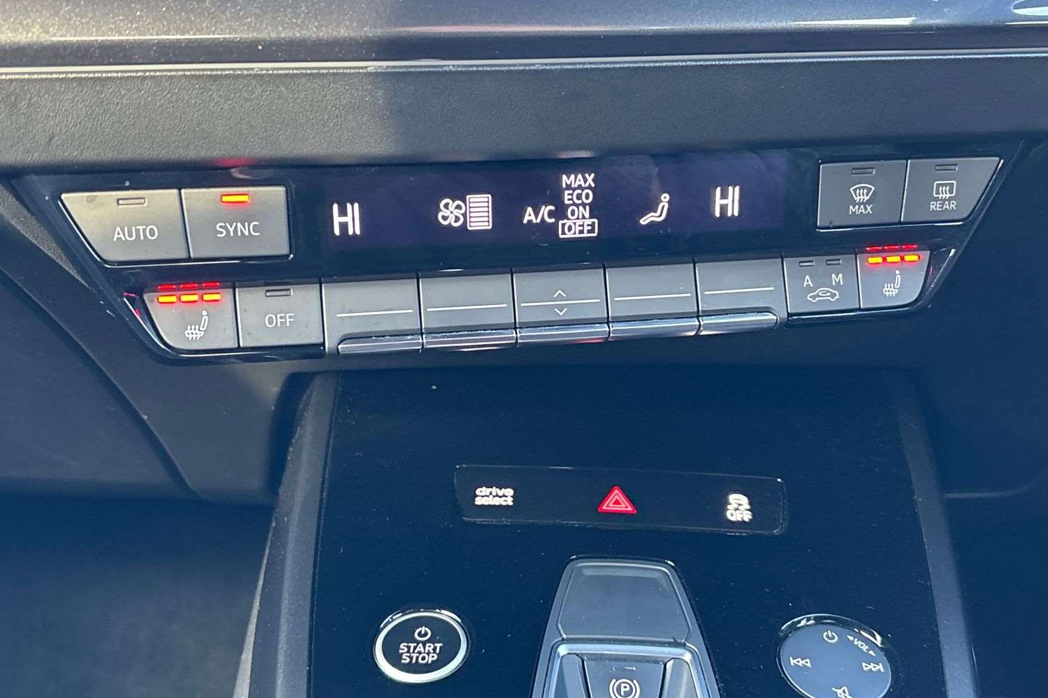 Used Audi Q4 e-tron 2022 for sale - 76636620: Photo 28