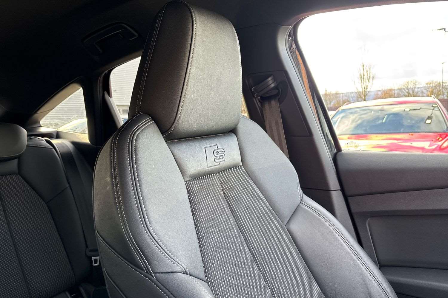 Used Audi Q4 e-tron 2022 for sale - 76636620: Photo 33