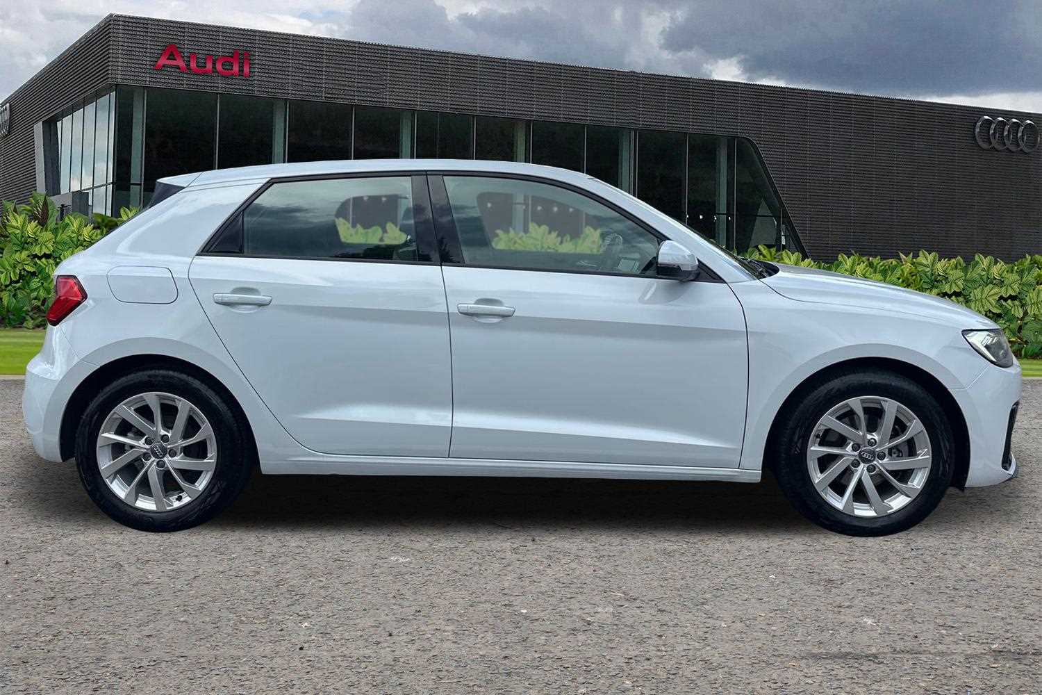 Used Audi A1 2019 for sale - 76113521: Photo 4