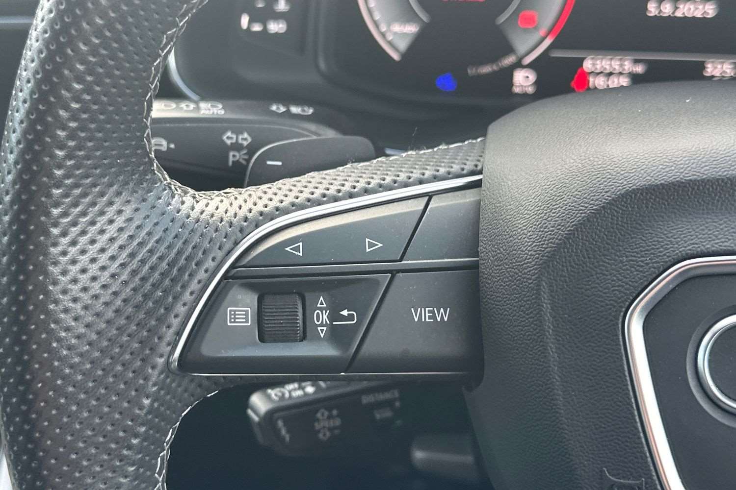 Vehicle 29
