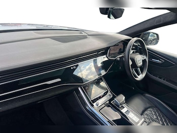 Used Audi Q8 2022 for sale - 75968218: Photo