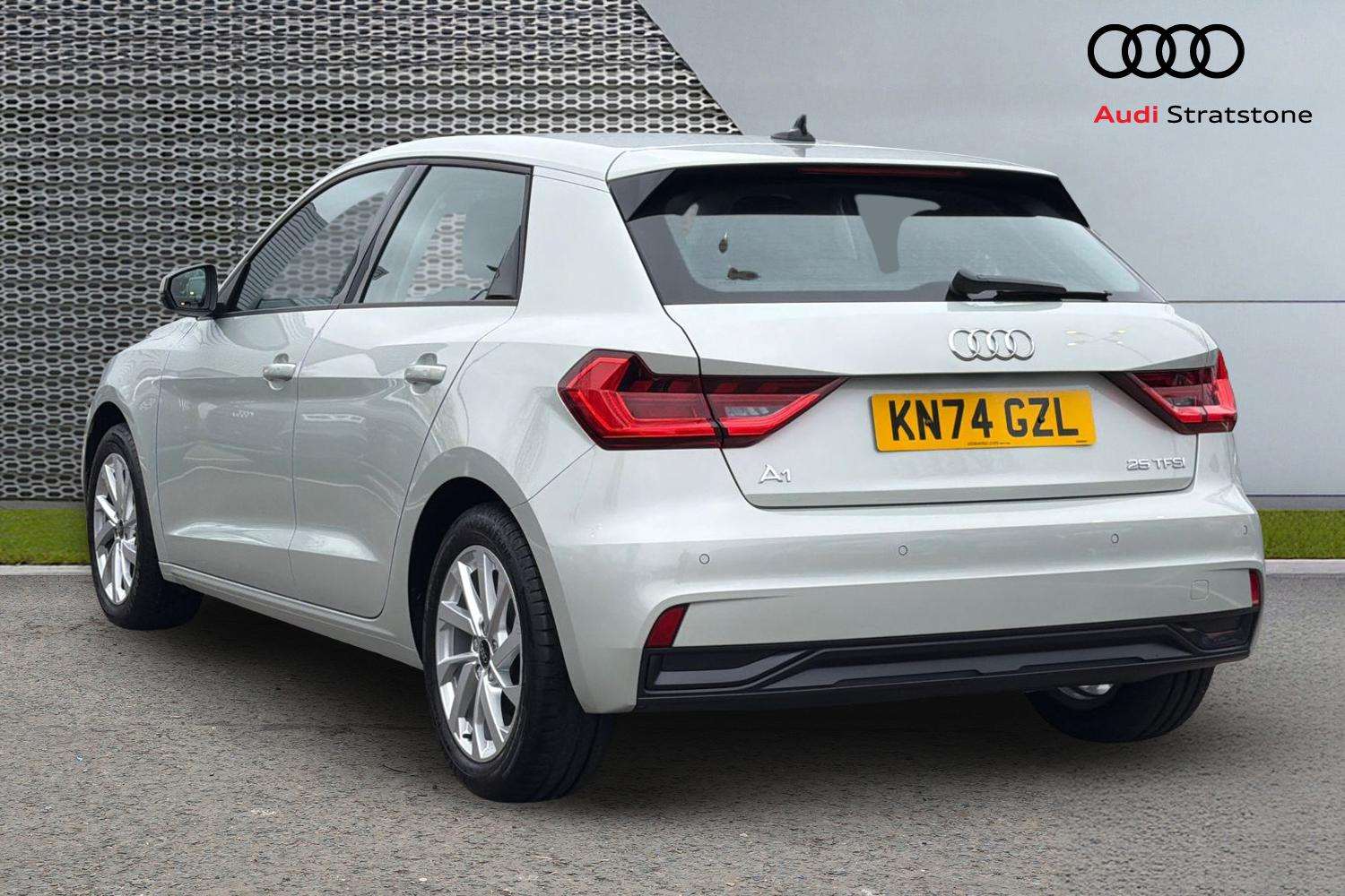 Used Audi A1 2024 for sale - 78010585: Photo 3