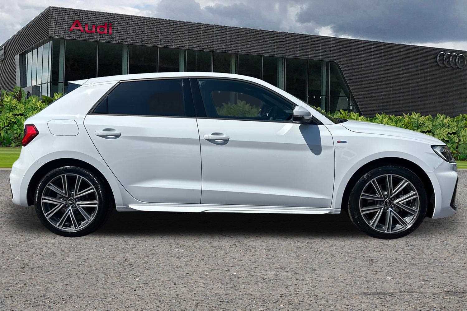 Used Audi A1 2025 for sale - 76016164: Photo 4