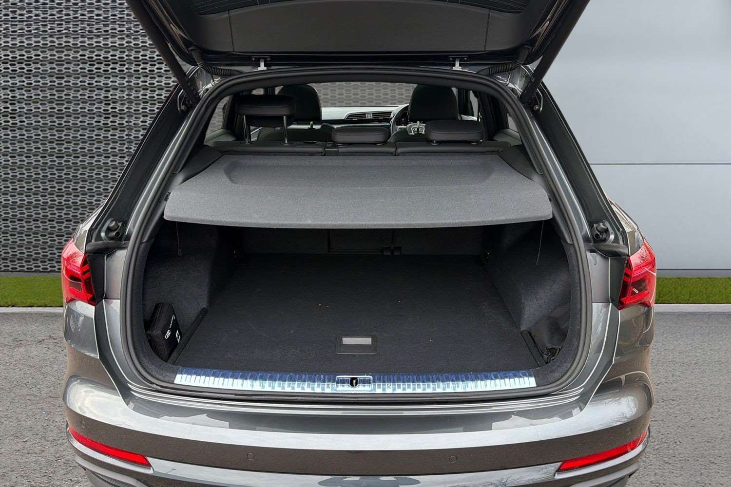 Used Audi Q3 2025 for sale - 76421099: Photo 13