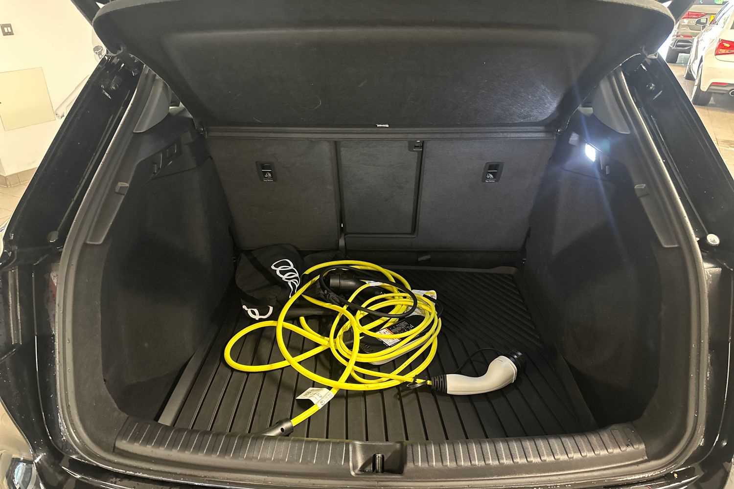 Used Audi Q4 e-tron 2025 for sale - 77032164: Photo 11