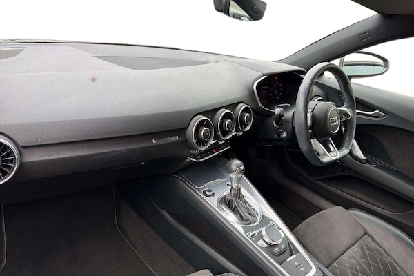 Used Audi TT 2022 for sale - 76141525: Photo 2