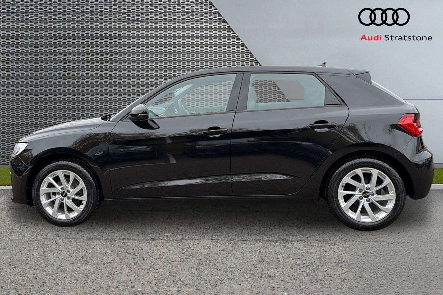 Used Audi A1 2025 for sale - 76435586: Photo 6