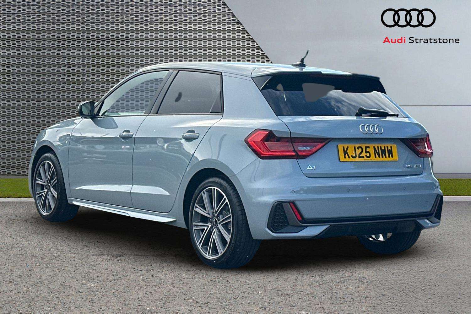 Used Audi A1 2025 for sale - 76310780: Photo 3