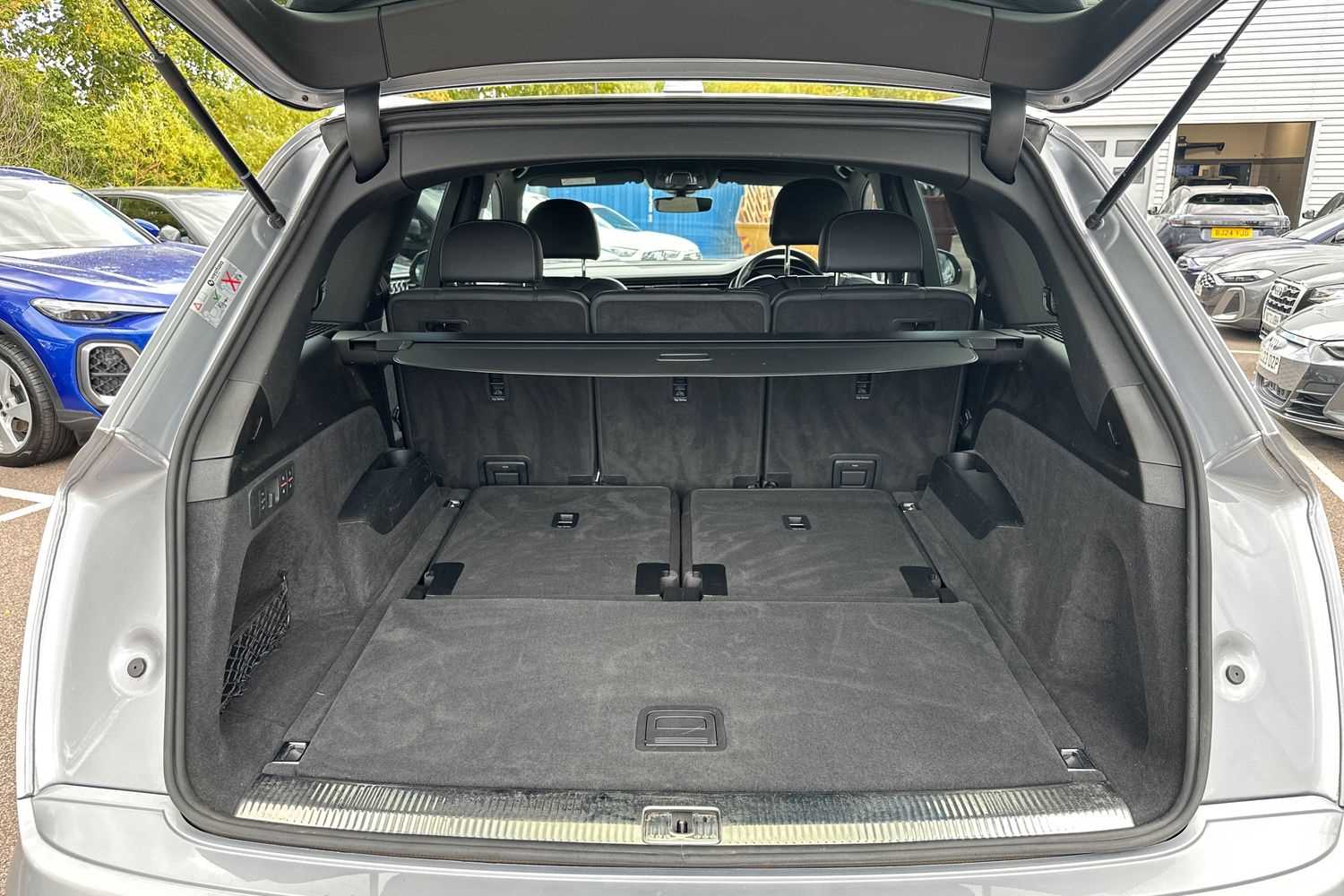 Used Audi Q7 2021 for sale - 77076623: Photo 11