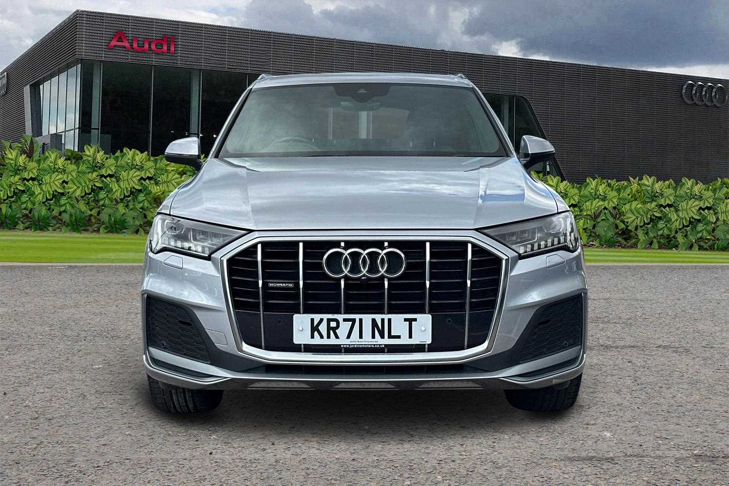 Used Audi Q7 2021 for sale - 77076623: Photo 8