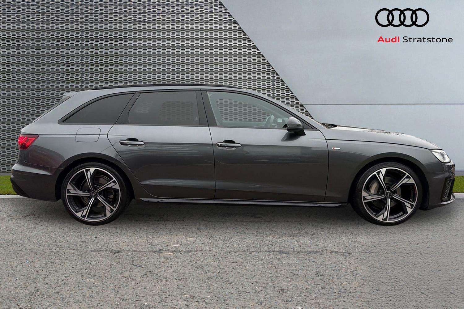 Used Audi A4 2022 for sale - 77429165: Photo 4