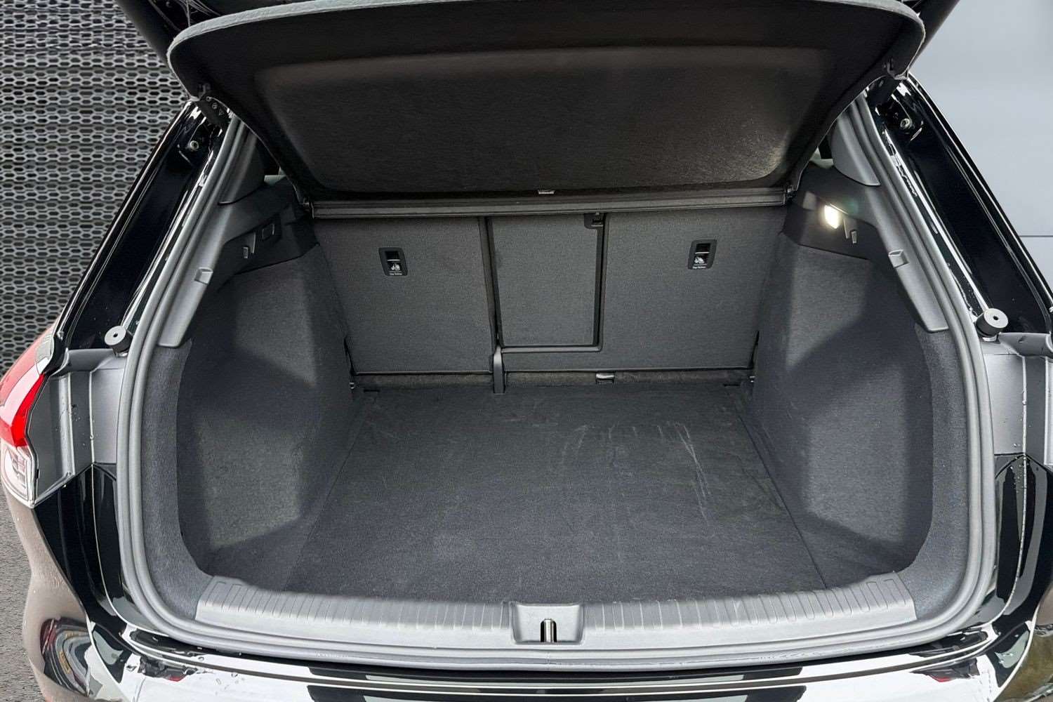 Used Audi Q4 e-tron 2025 for sale - 76902385: Photo 13