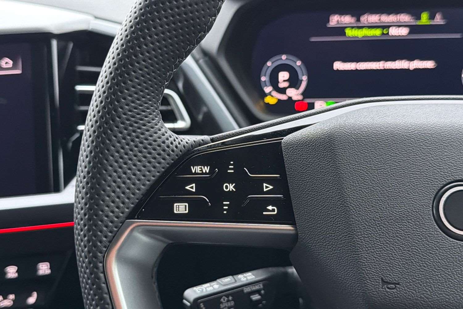 Used Audi Q4 e-tron 2025 for sale - 76902385: Photo 16