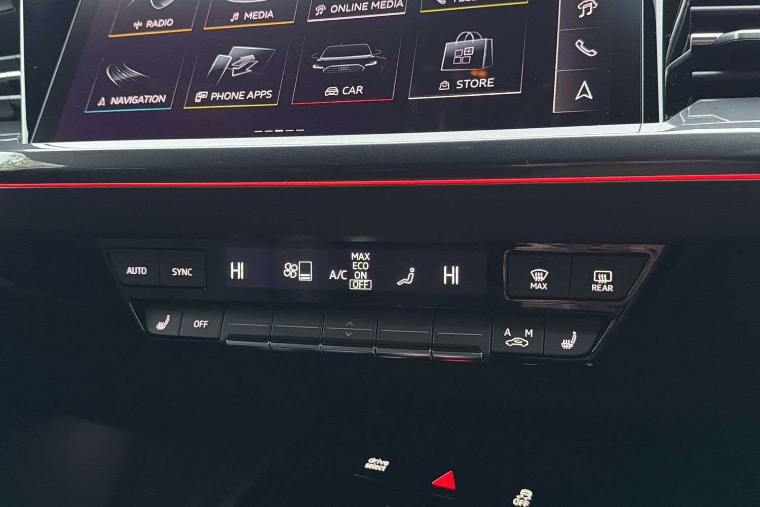 Used Audi Q4 e-tron 2025 for sale - 76902385: Photo 28