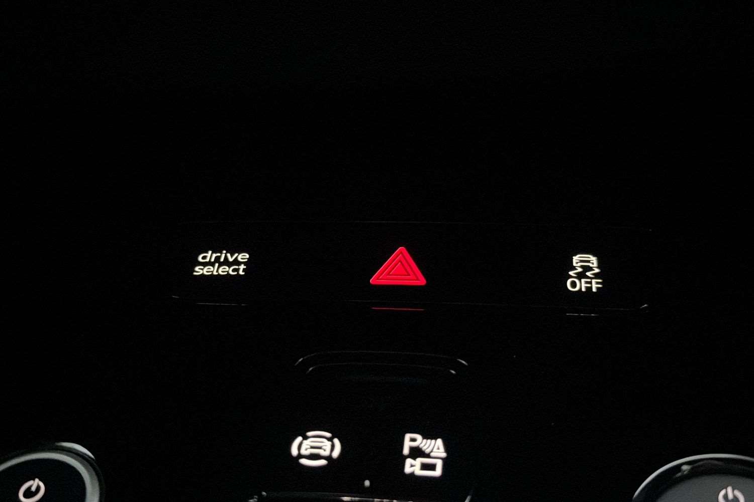 Used Audi Q4 e-tron 2025 for sale - 76902385: Photo 30