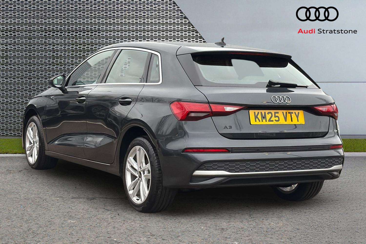 Used Audi A3 2025 for sale - 77601178: Photo 3