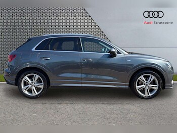 Used Audi Q3 2019 for sale - 78432706: Photo